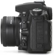 D90 12.9MP DSLR Camera Kit with 18-105mm VR Lens