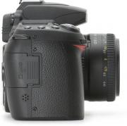 D90 12.9MP DSLR Camera Kit with 18-105mm VR Lens